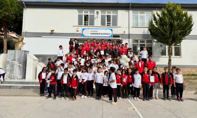 Halkın takımı çocuklarla buluştu