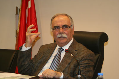 ulgur_gokhan.jpg