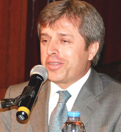 ahmet-cinar.jpg