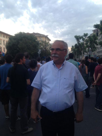 ulgur-gokhan-taksim.jpg