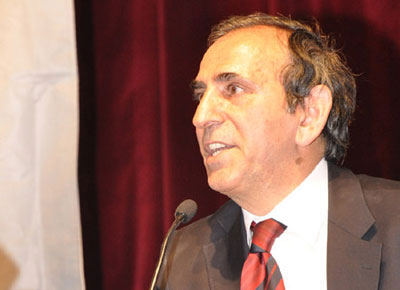 Abakay İçişleri Bakanı`nı uyardı 