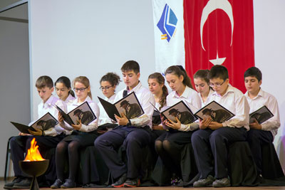 Çanakkale Koleji öğrencileri, Ata’sını andı