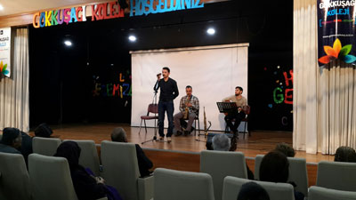 Gökkuşağı Koleji’nden anlamlı program...