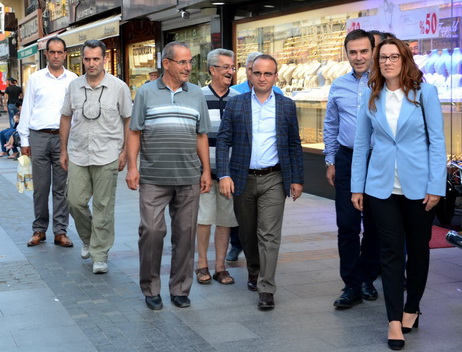 AKP'li Turan'dan kuyumculara ziyaret 