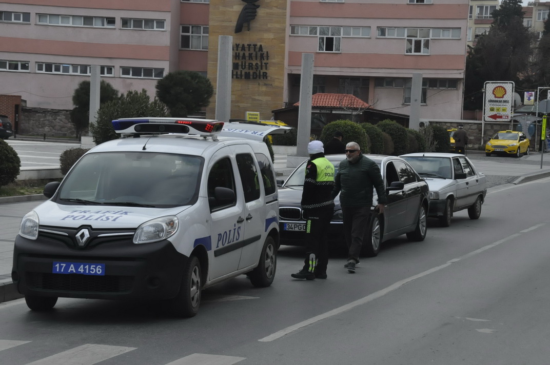 Trafik denetimleri hızlandı