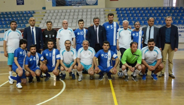 Görme Engelliler salonda...