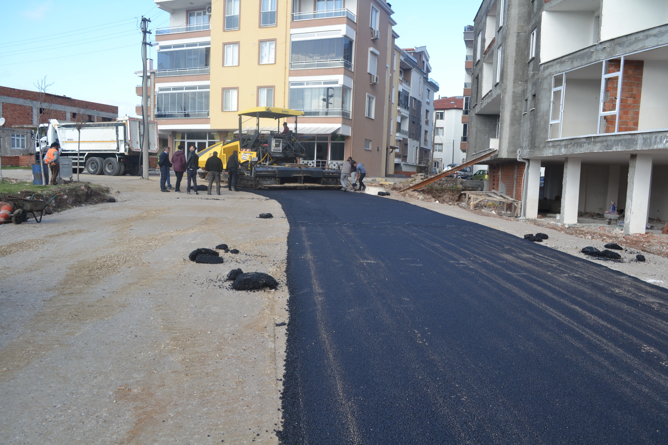 Ayvacık Belediye Başkanı Şahin; "Yoğun bir çalışma yürütüyoruz"