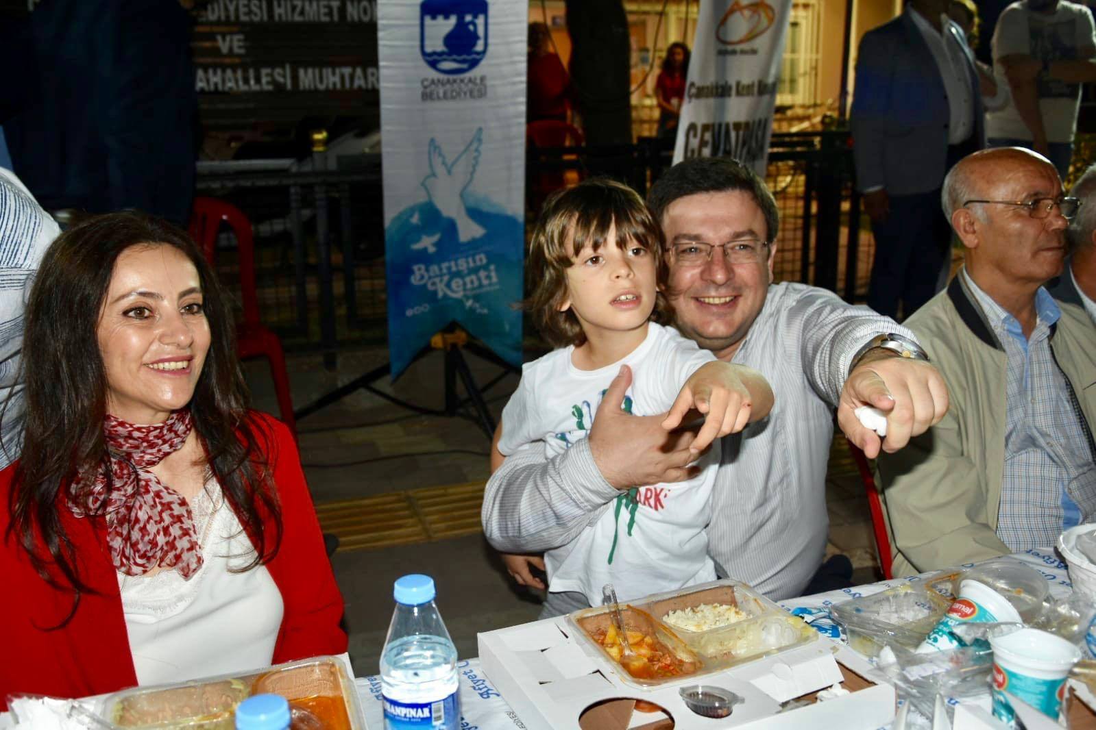 Erkek "En düşük emekli maaşı bin 500 TL olacak"