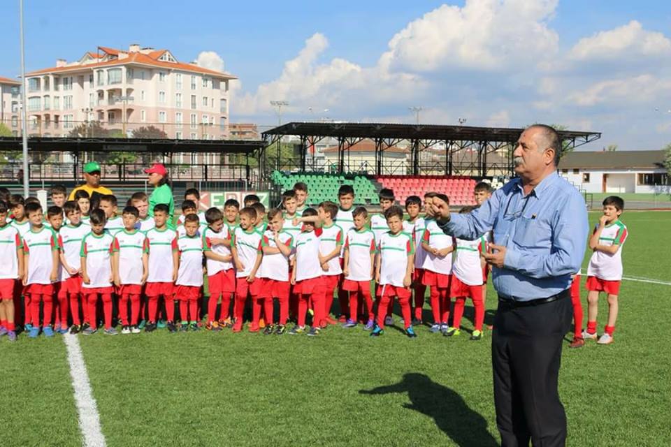 Kepez'de Futbol Kursu başladı