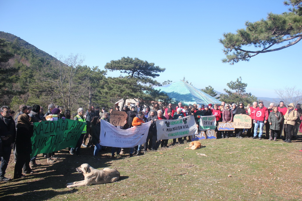 &quot;Eylemliliklerimiz Anayasal  haklar çerçevesinde sürmektedir&quot;