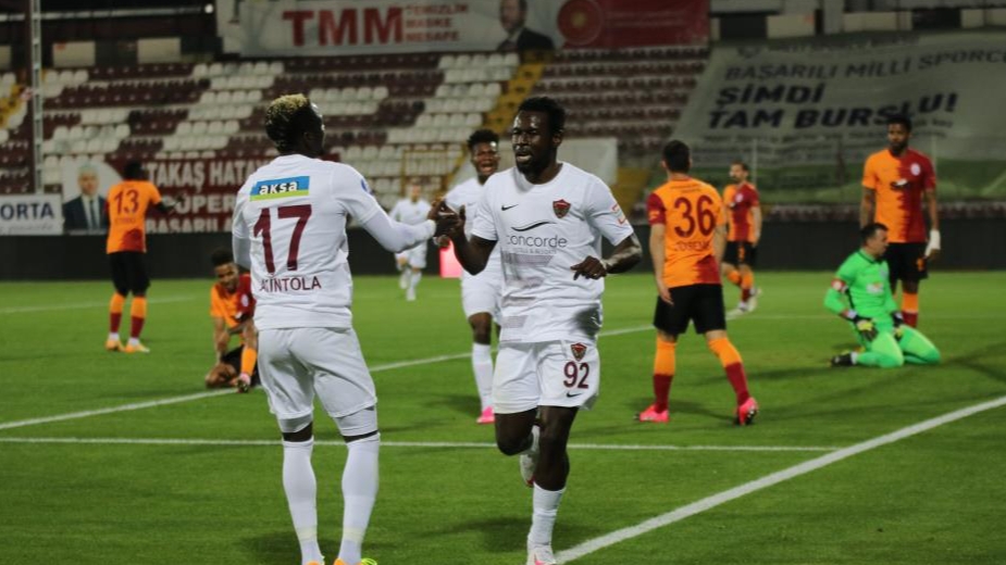 Galatasaray ağır yaralı!