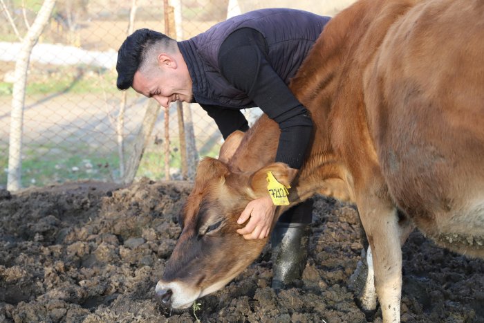 Balıkesirli genç girişimci devlet desteğiyle besici oldu